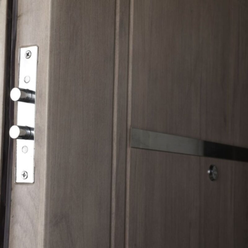 Puerta Multianclaje ROBLE BLANCO Barral CURVO 75 cm y Apliques - Imagen 5