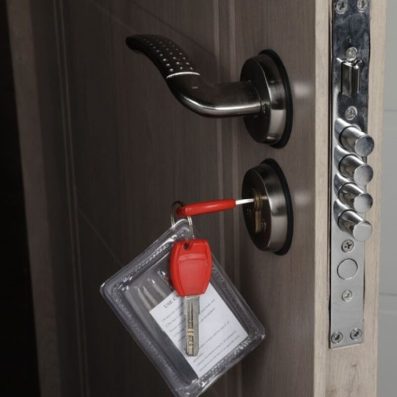 Puerta Multianclaje ROBLE BLANCO Barral CURVO 75 cm y Apliques - Imagen 4